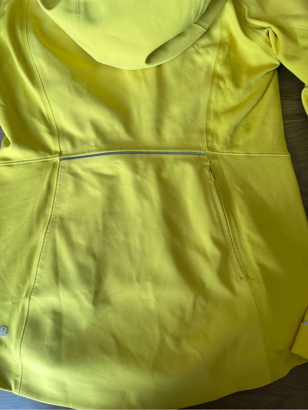 Lululemon Cross Chill Jacket - Picture 11 of 12